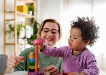 babies always call for "mama" first?